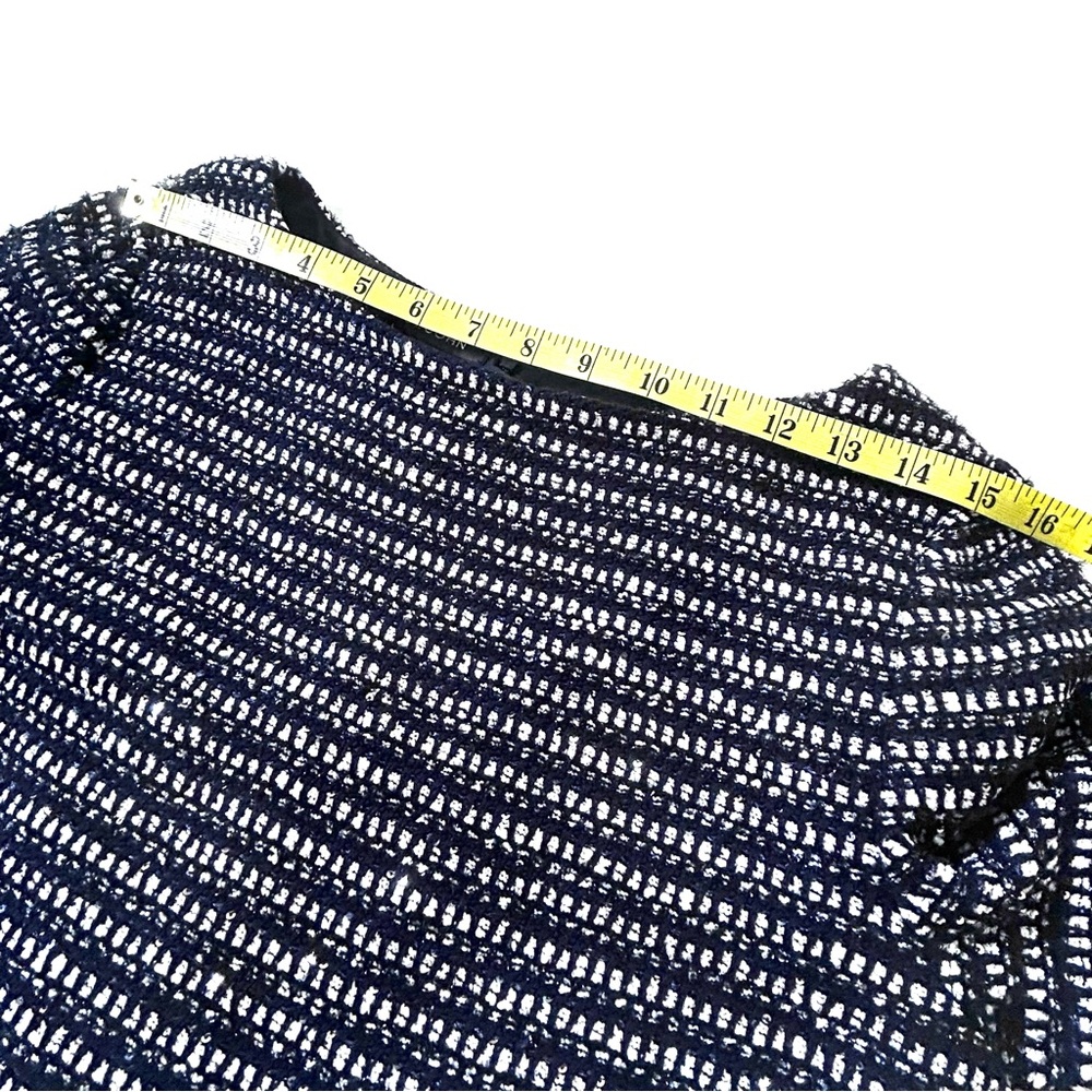 St. John sheath dress. - Picture 11 of 16